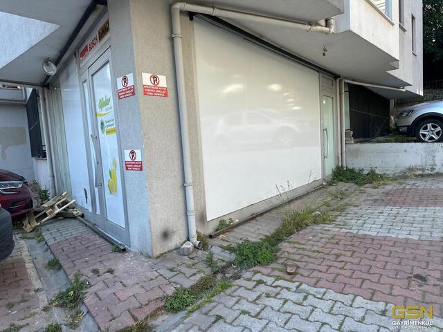 25-ÇAYIROVA ÖZGÜRLÜK MAHALLESİ ERİŞLER ŞELALE PARK YANINDA SATILIK İŞ YERİ